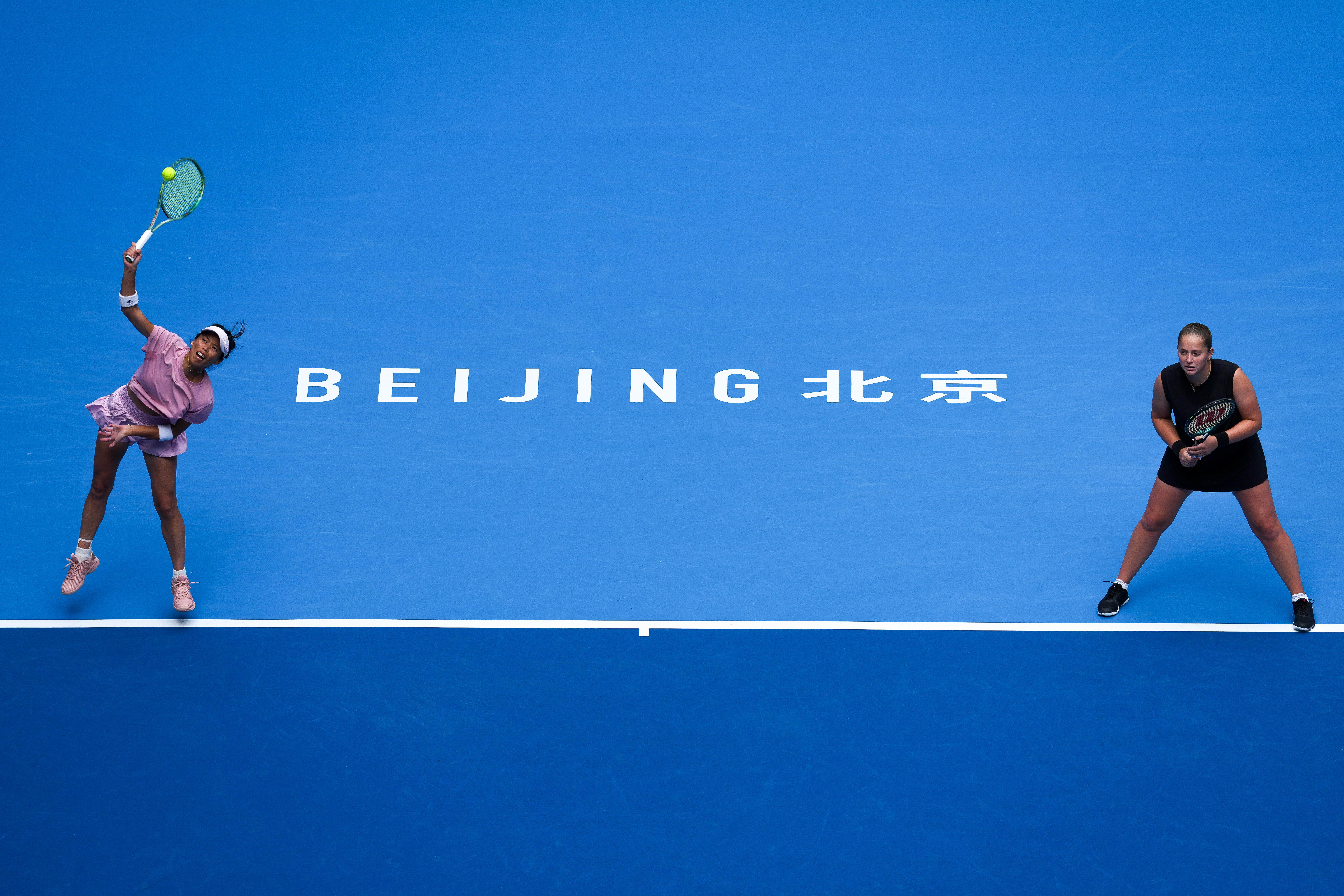 （体育）网球——中网：埃拉尼/保利尼晋级女双决赛