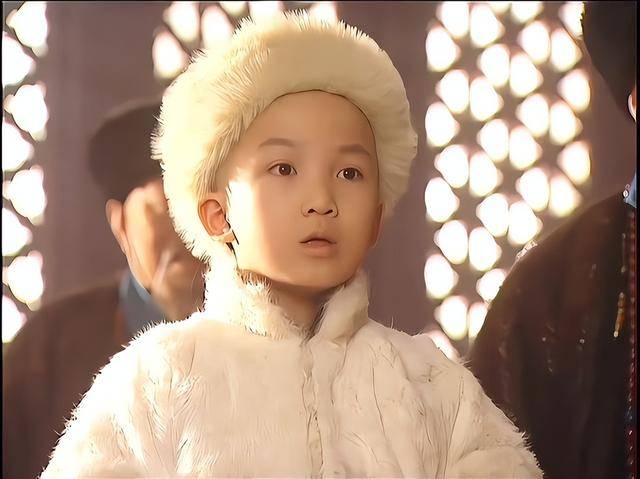 康熙擒鳌拜后未杀他,晚年亲自为其平反,背后藏着怎样的帝王心术