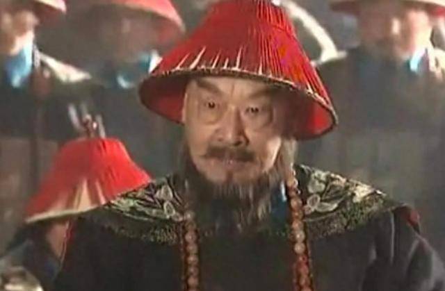 康熙擒鳌拜后未杀他,晚年亲自为其平反,背后藏着怎样的帝王心术