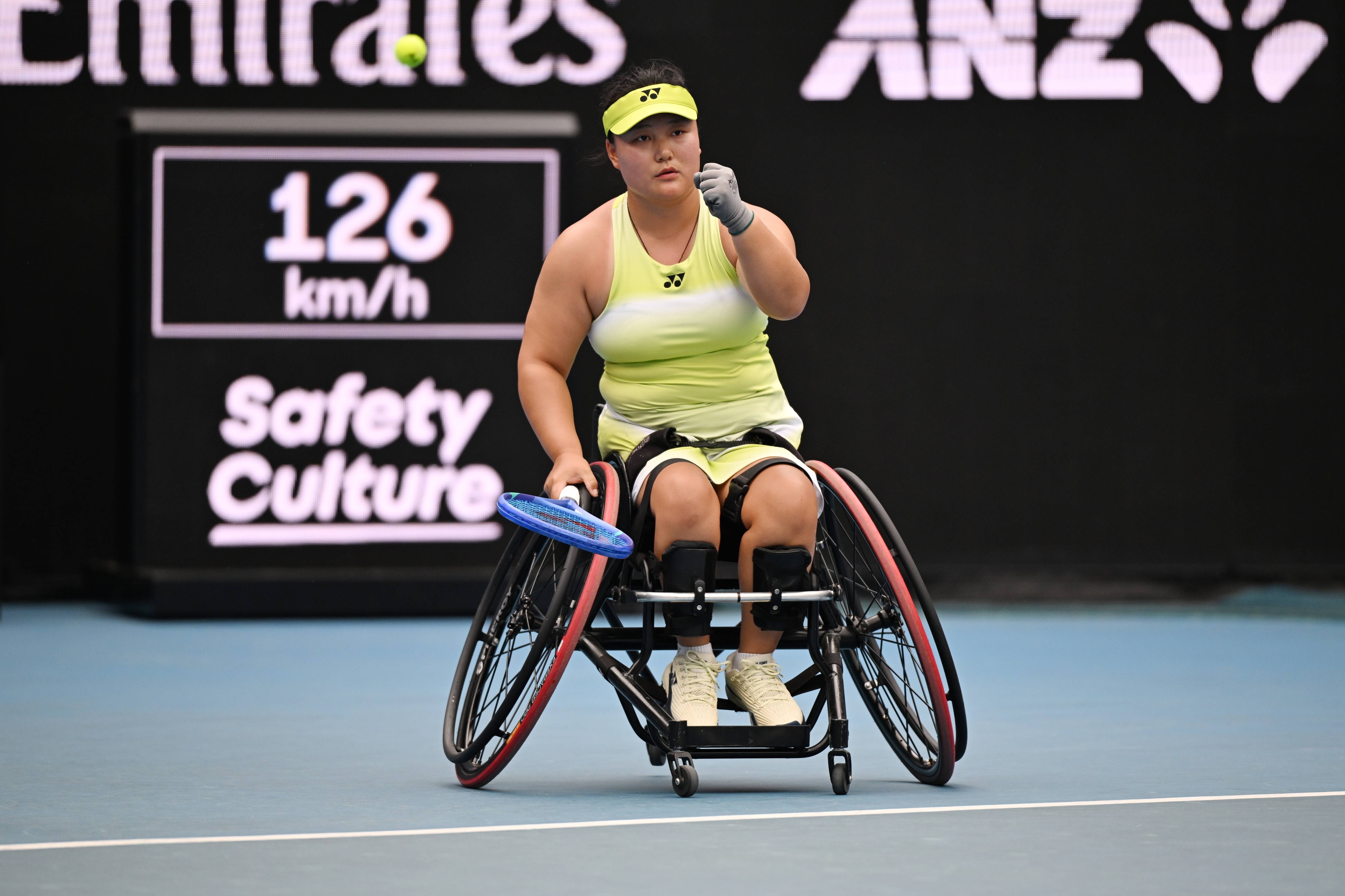 （体育）网球——澳网轮椅女单决赛：李晓辉对阵德格鲁特